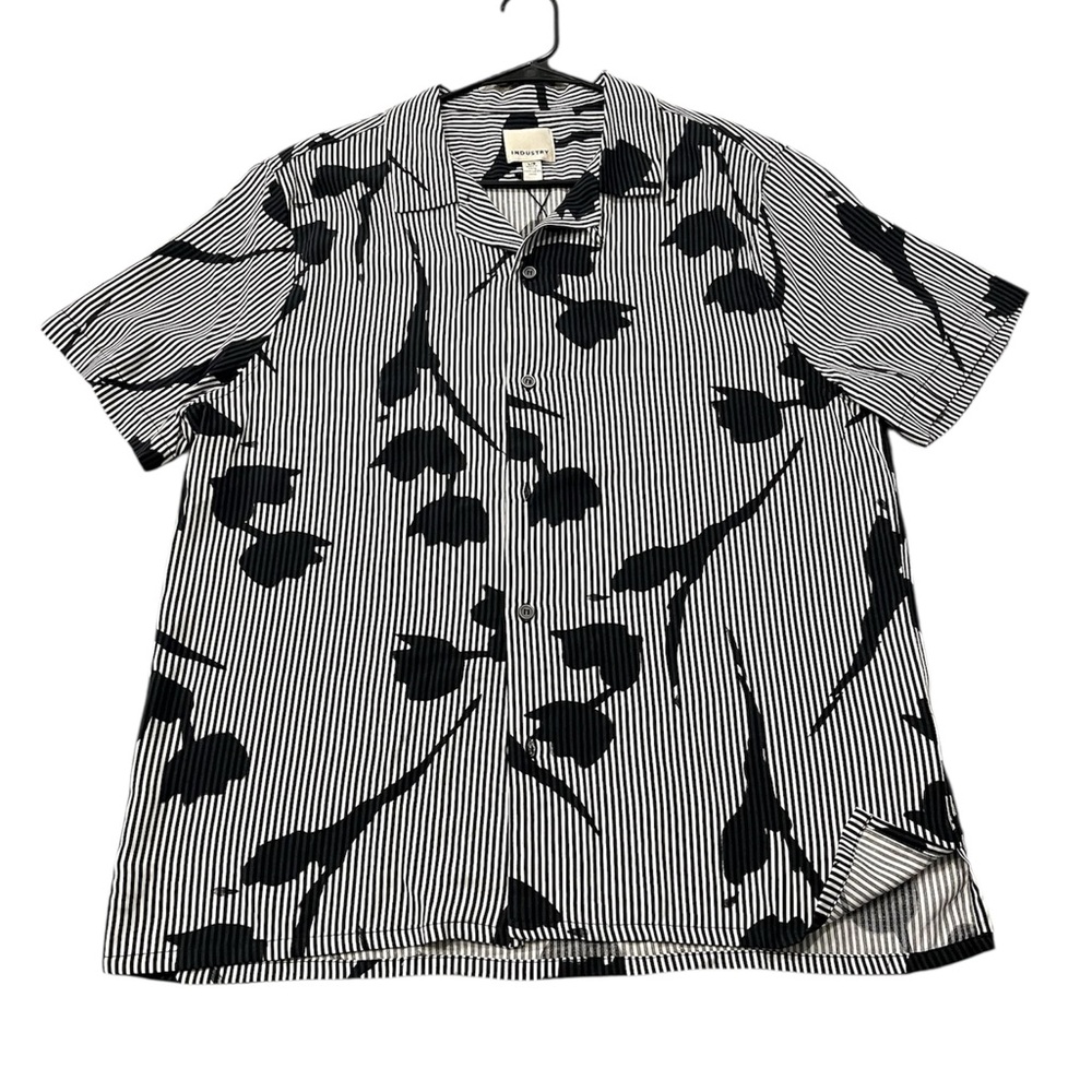 Black and White Floral Casual Button Down Shirt